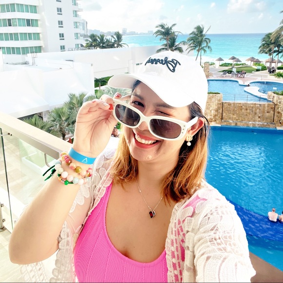 Celine 60mm rectangular sunglasses - Picture 3 of 3